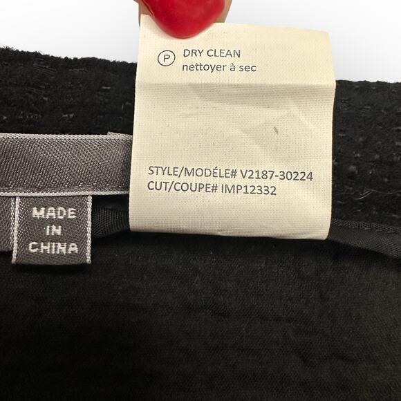 Vince Women's Tweed Mini Skirt Size 6 Black Wool Blend Textured Preppy - Picture 6 of 6